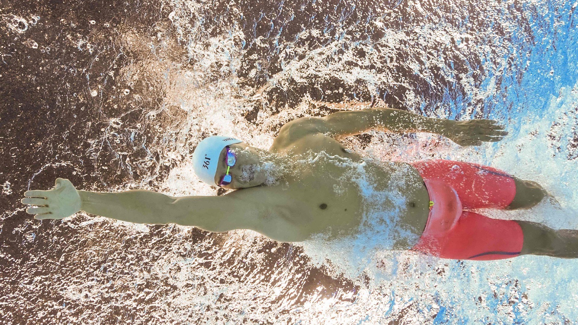 跳水半决赛朝鲜成功晋级，朝鲜跳水世界冠军